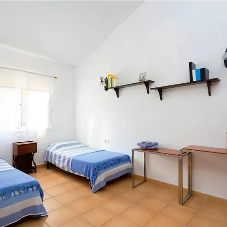 Una Casa Abierta Al Mar *